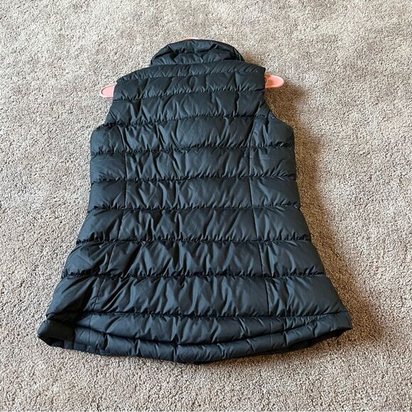 Athleta Women's XS Goose Down Puffer Vest - Picture 2 of 7